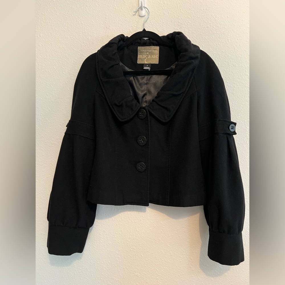#791 mac & jac Women's Black Pea Coat cropped size 8